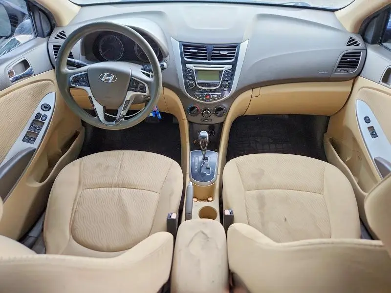 2012 HYUNDAI ACCENT GLS  