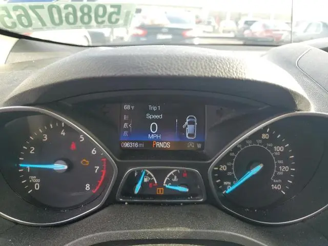2017 FORD ESCAPE SE  