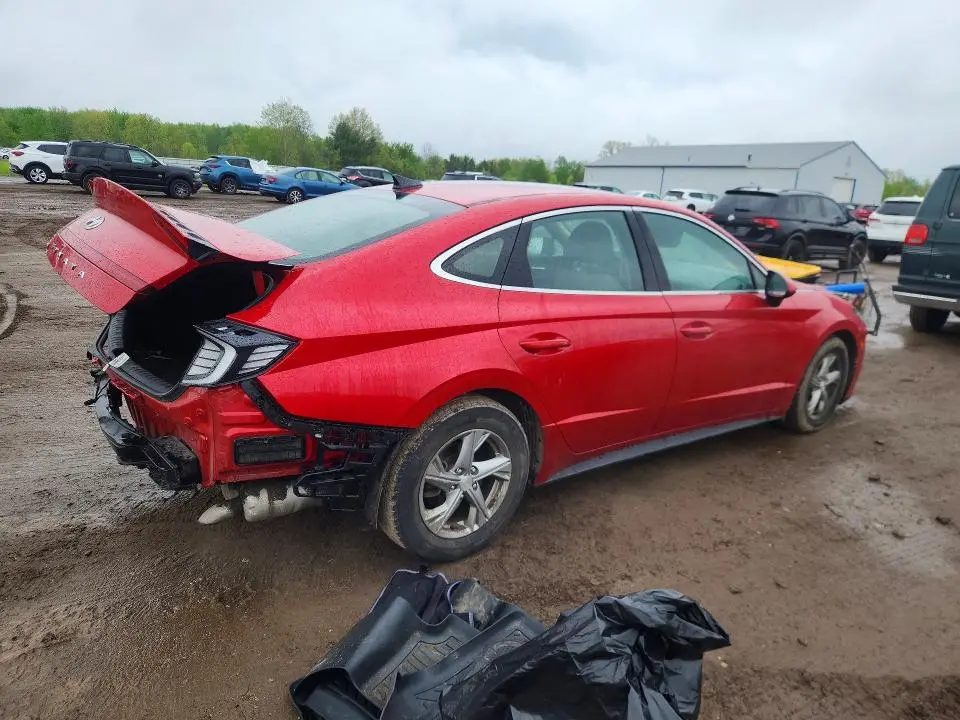 2021 HYUNDAI SONATA SE  