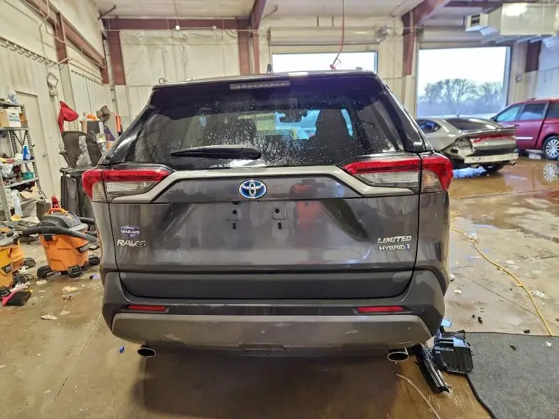 2021 TOYOTA RAV4 LIMITED  