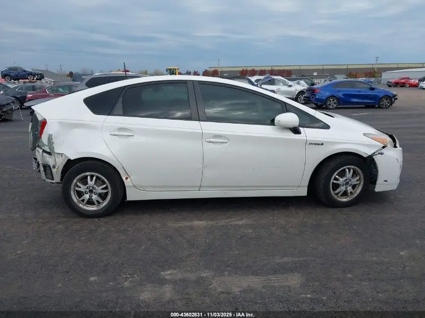 2011 TOYOTA PRIUS THREE