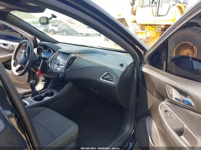 2018 CHEVROLET CRUZE LT AUTO