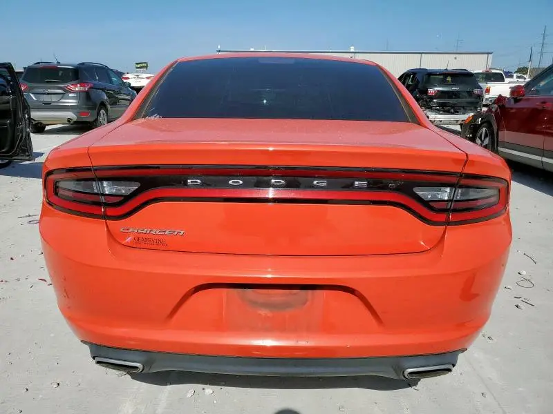 2016 DODGE CHARGER SE  