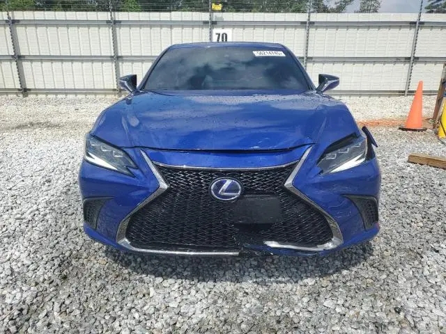 2022 LEXUS ES 300H BASE  