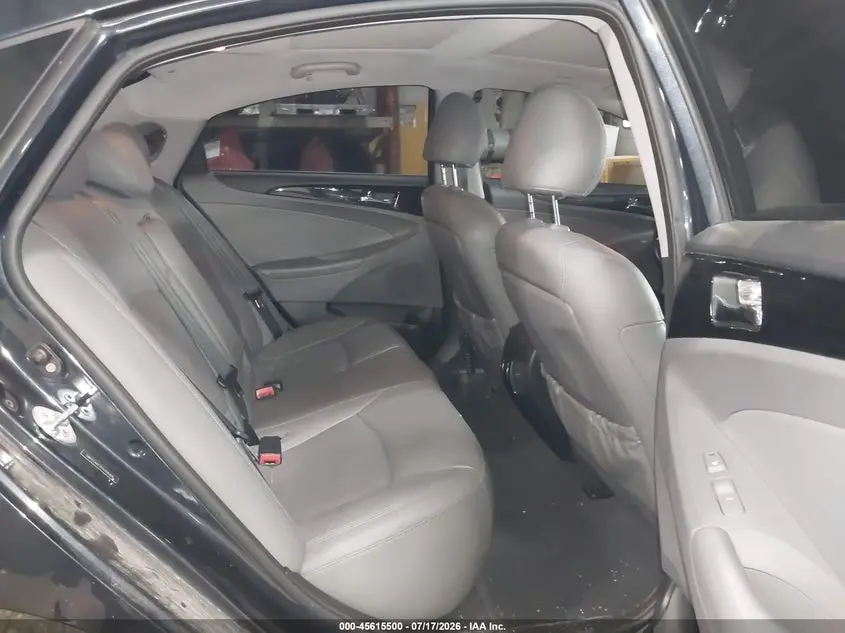 2012 HYUNDAI SONATA LIMITED