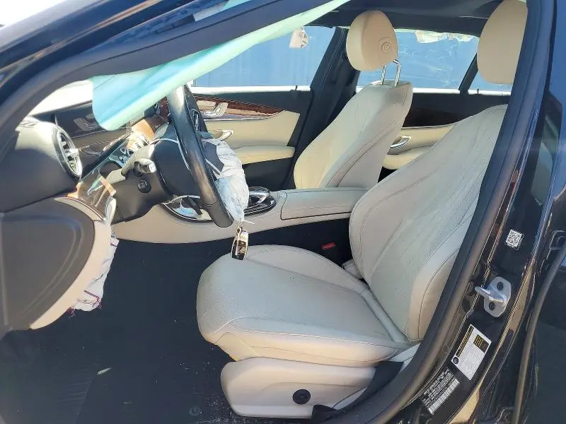2019 MERCEDES-BENZ E 300 4MATIC  