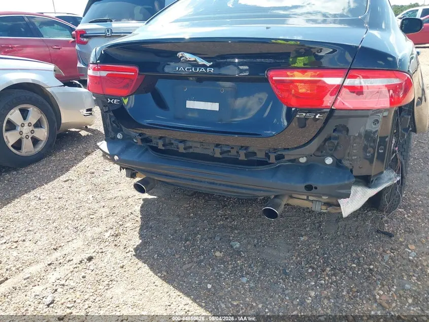 2017 JAGUAR XE 25T