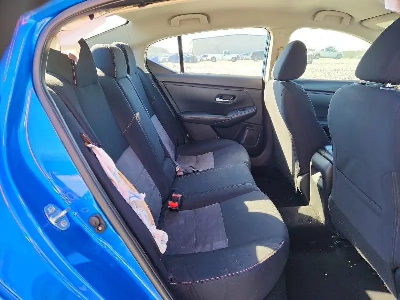 2023 NISSAN SENTRA SR  