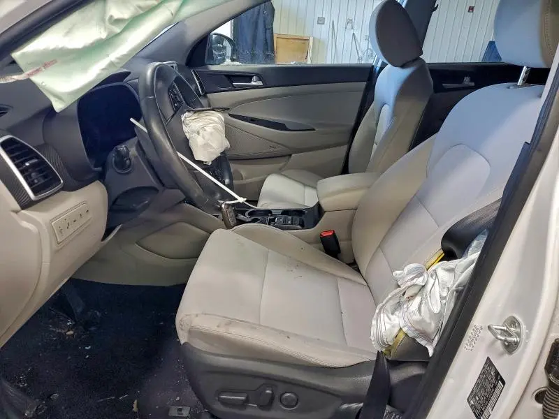 2020 HYUNDAI TUCSON SPORT  