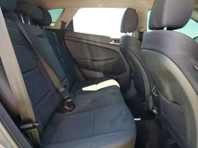 2020 HYUNDAI TUCSON SEL  