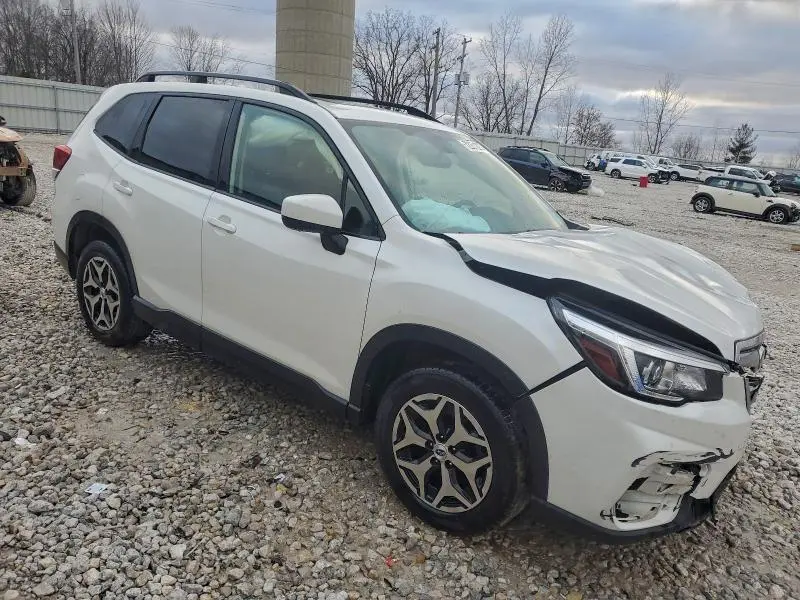 2019 SUBARU FORESTER PREMIUM  