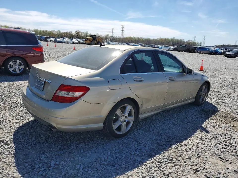 2011 MERCEDES-BENZ C 300  