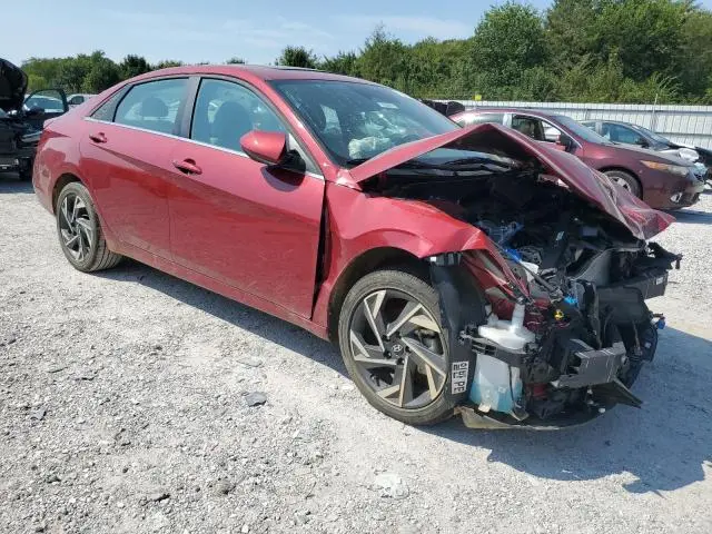 2025 HYUNDAI ELANTRA SEL  