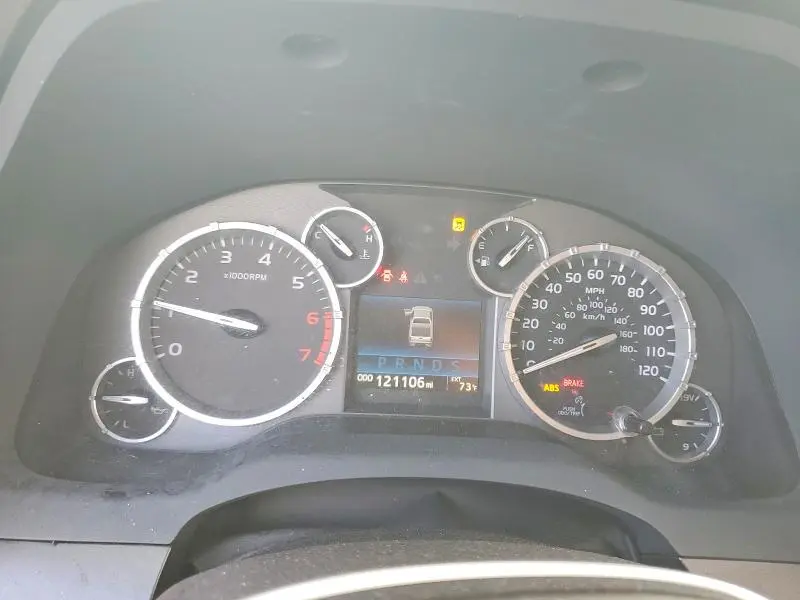 2016 TOYOTA TUNDRA CREWMAX SR5  