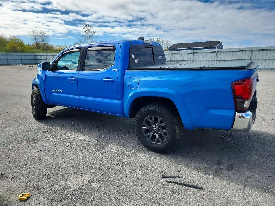 2020 TOYOTA TACOMA SR5 V6  