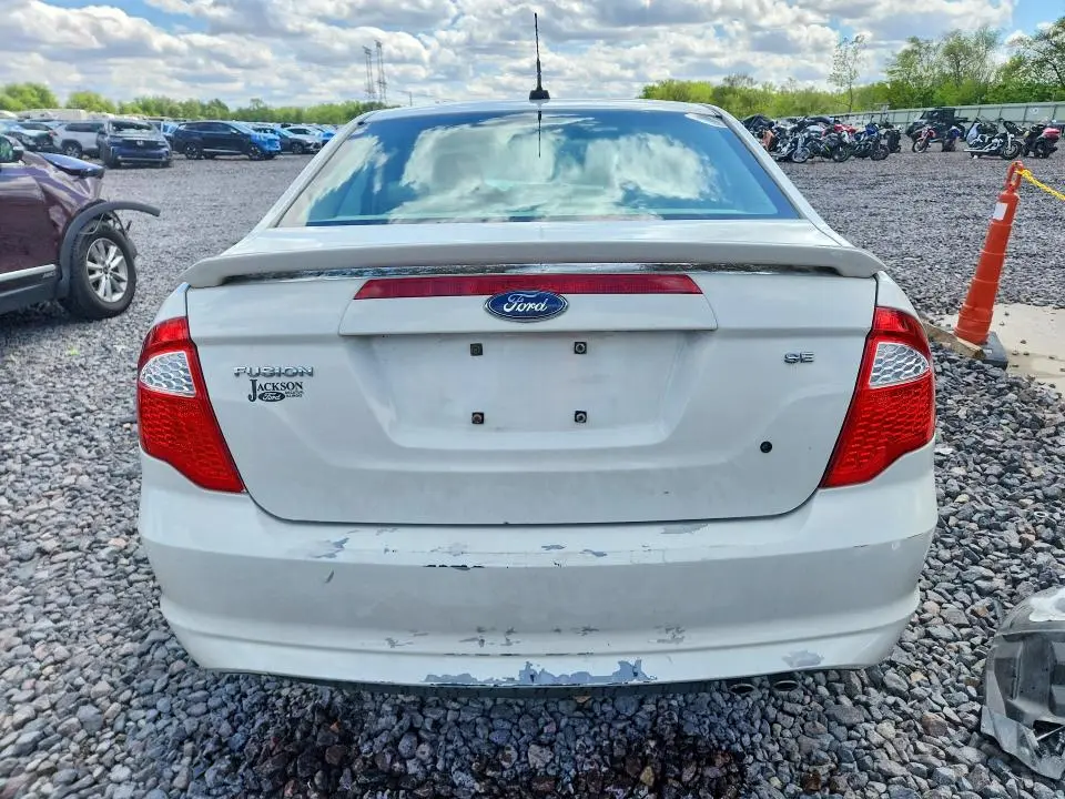 2010 FORD FUSION SE  