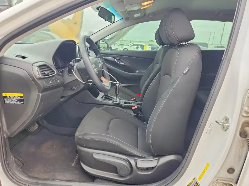 2018 HYUNDAI ELANTRA GT BASE  