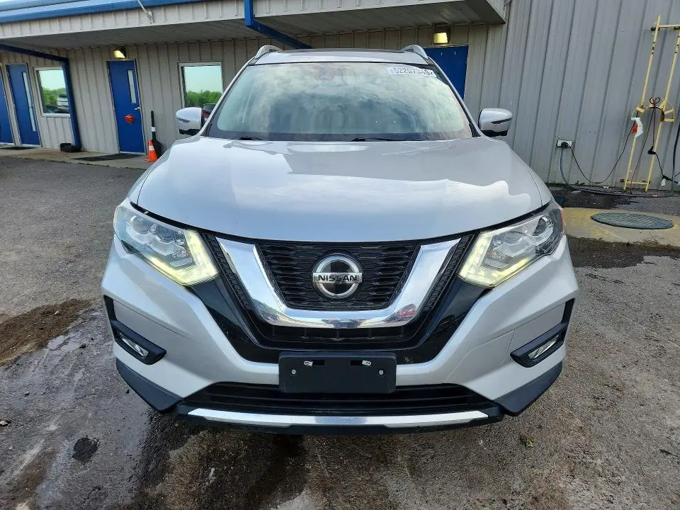 2019 NISSAN ROGUE SL  