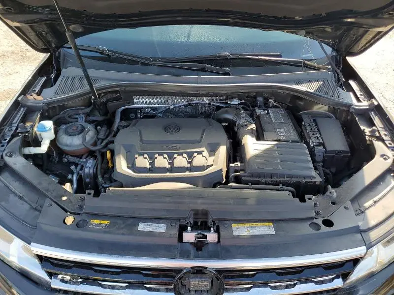 2021 VOLKSWAGEN TIGUAN SE  