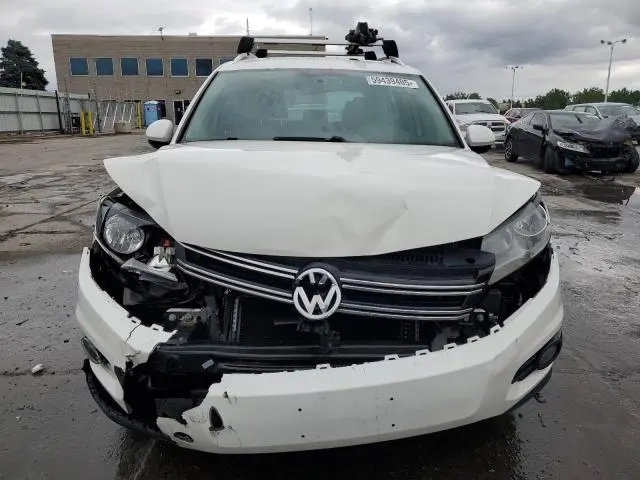 2013 VOLKSWAGEN TIGUAN S  