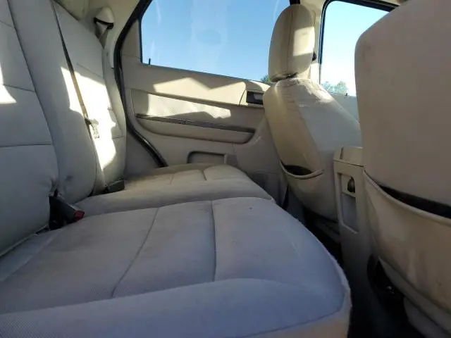 2011 FORD ESCAPE XLT  