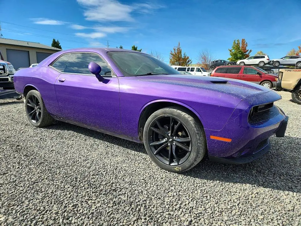 2018 DODGE CHALLENGER SXT  