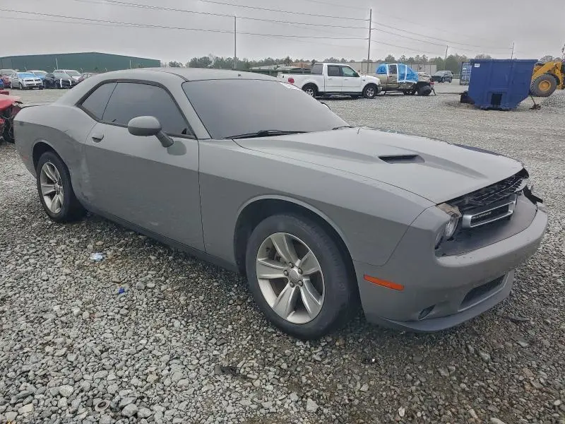 2019 DODGE CHALLENGER SXT  