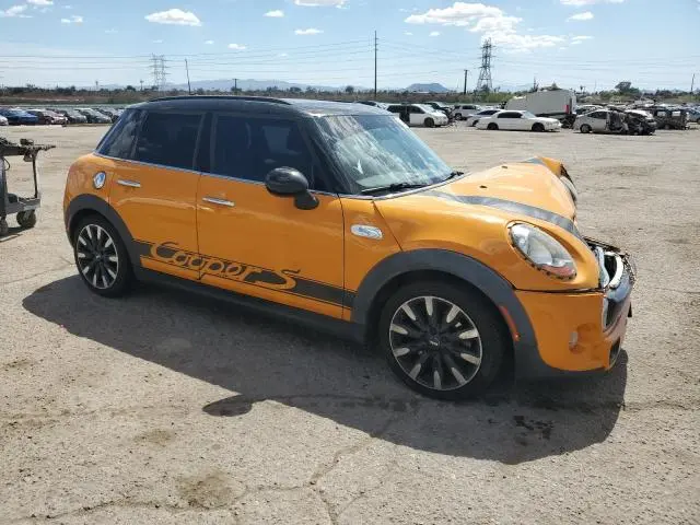 2015 MINI COOPER S  