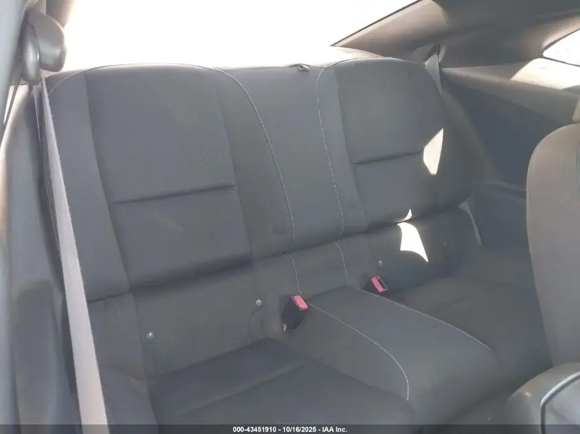 2015 CHEVROLET CAMARO 1LT