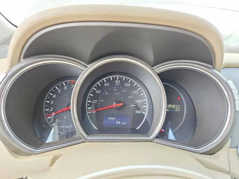 2013 NISSAN MURANO S  