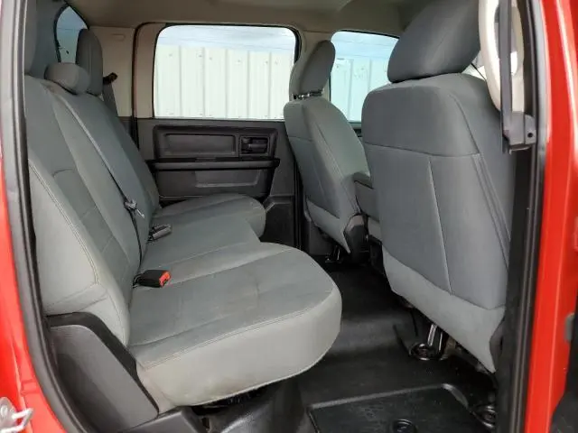 2015 RAM 1500 ST