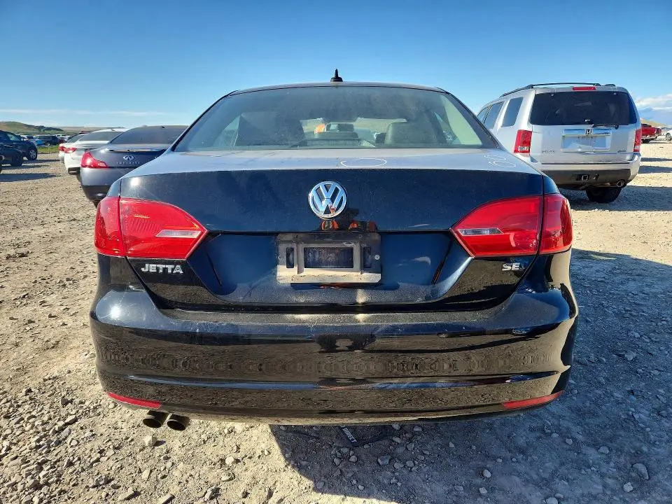 2014 VOLKSWAGEN JETTA SE  