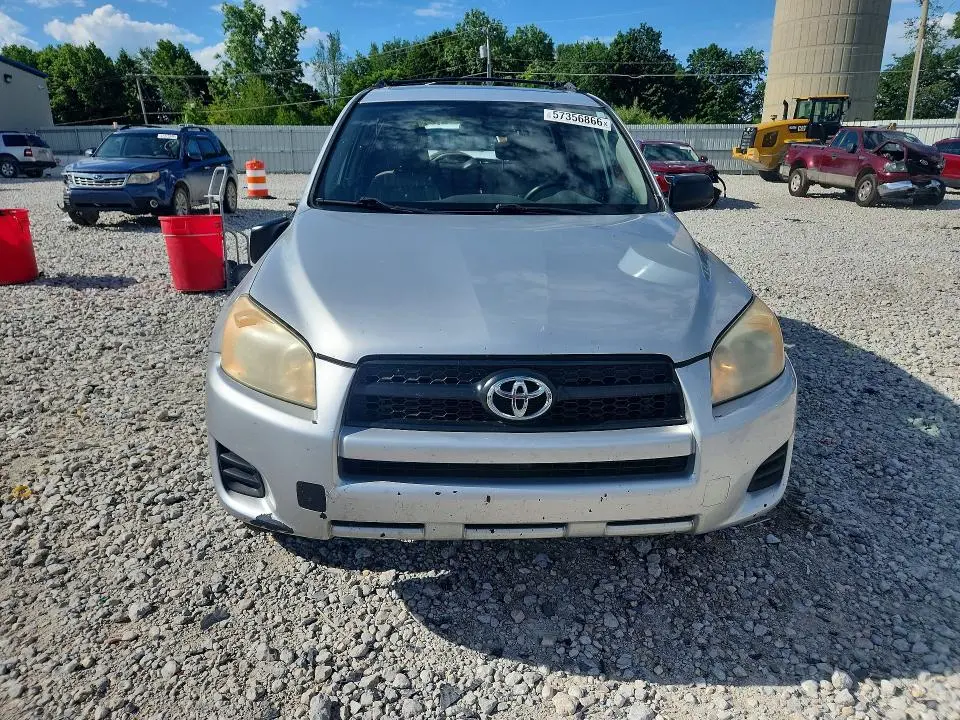 2011 TOYOTA RAV4 BASE  