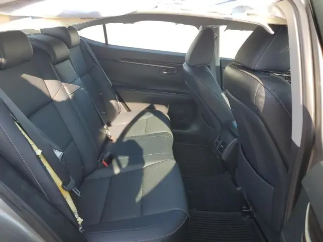 2017 LEXUS ES 350  