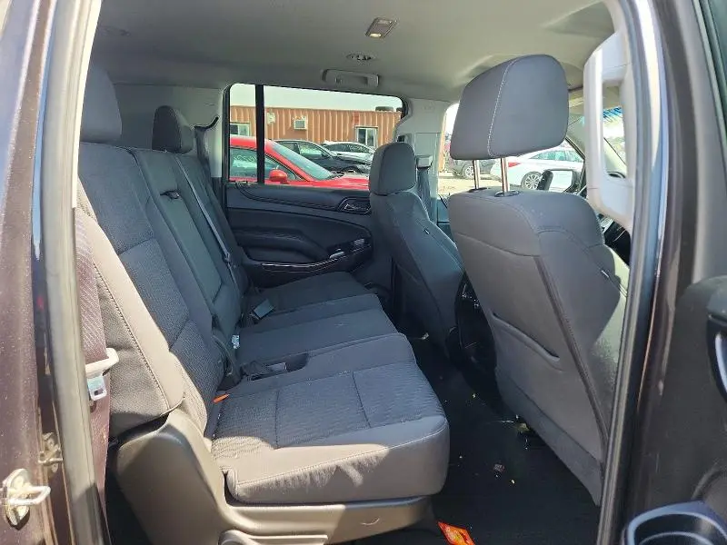 2017 CHEVROLET SUBURBAN K1500 LS  