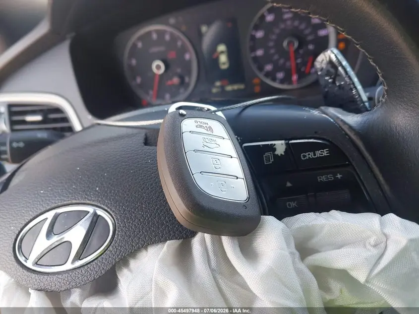 2015 HYUNDAI SONATA LIMITED 2.0T