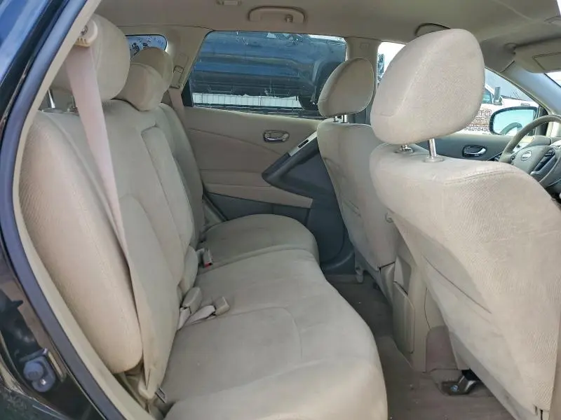 2010 NISSAN MURANO S  