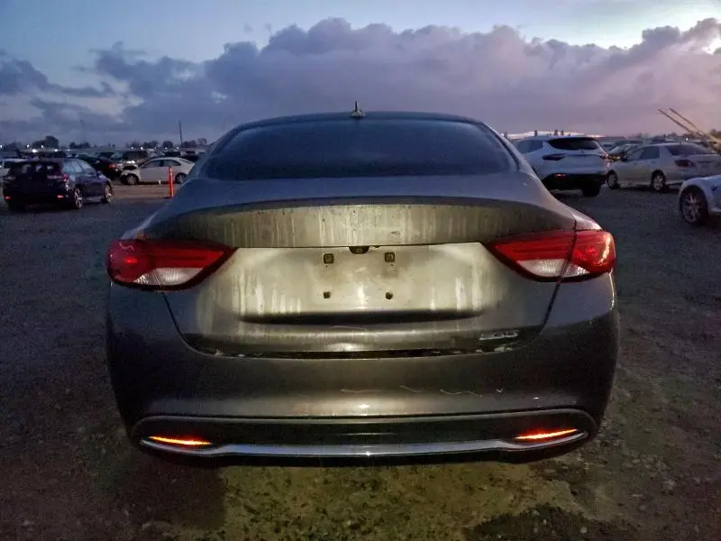 2016 CHRYSLER 200 LIMITED  