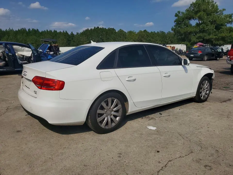 2011 AUDI A4 PREMIUM  