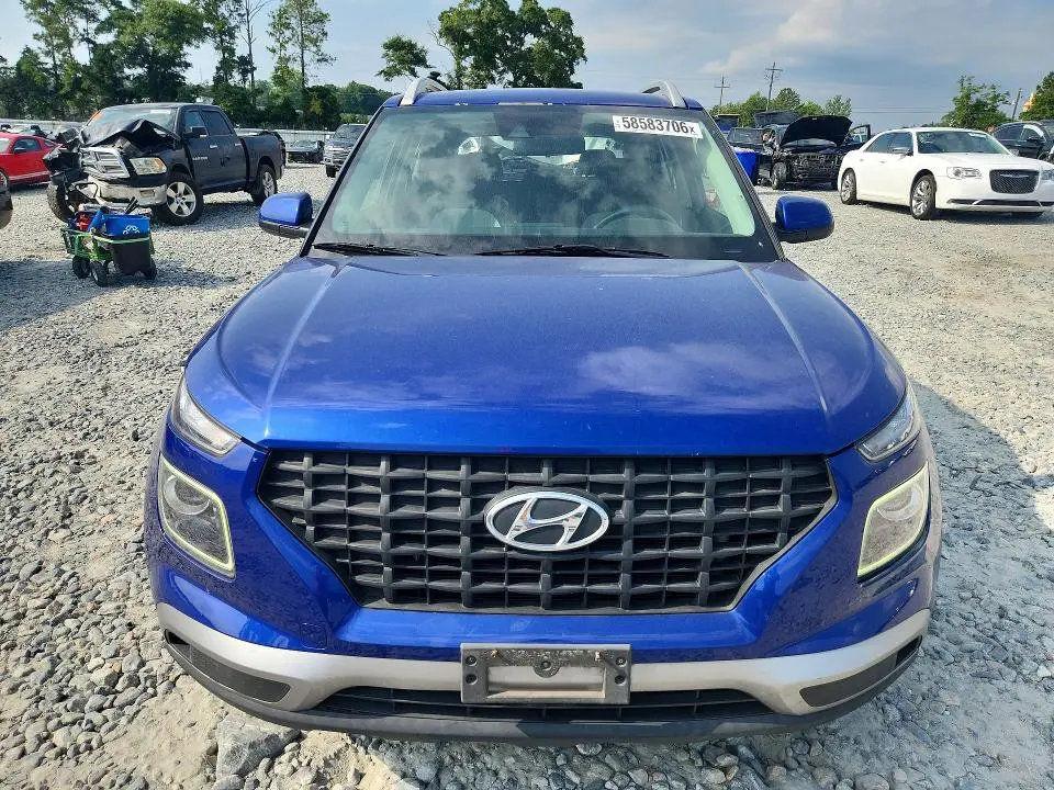 2021 HYUNDAI VENUE SEL  