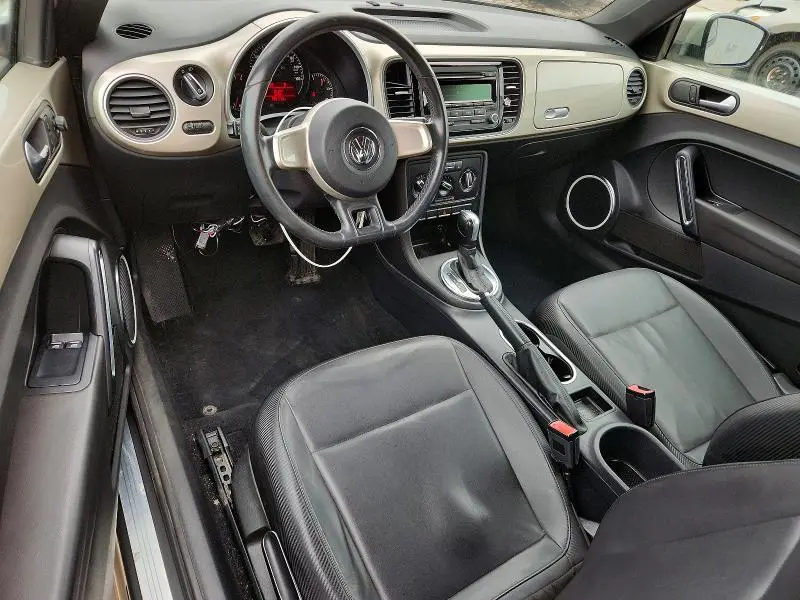 2012 VOLKSWAGEN BEETLE   