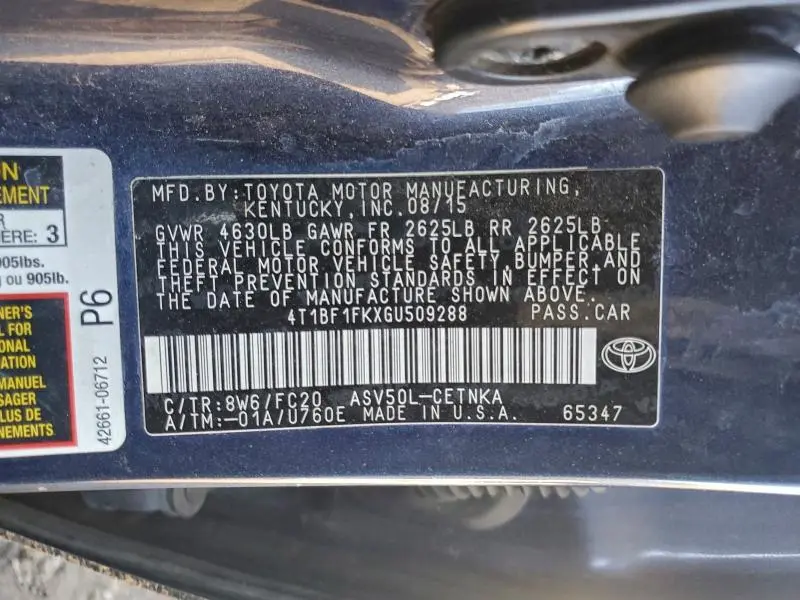 2016 TOYOTA CAMRY LE  