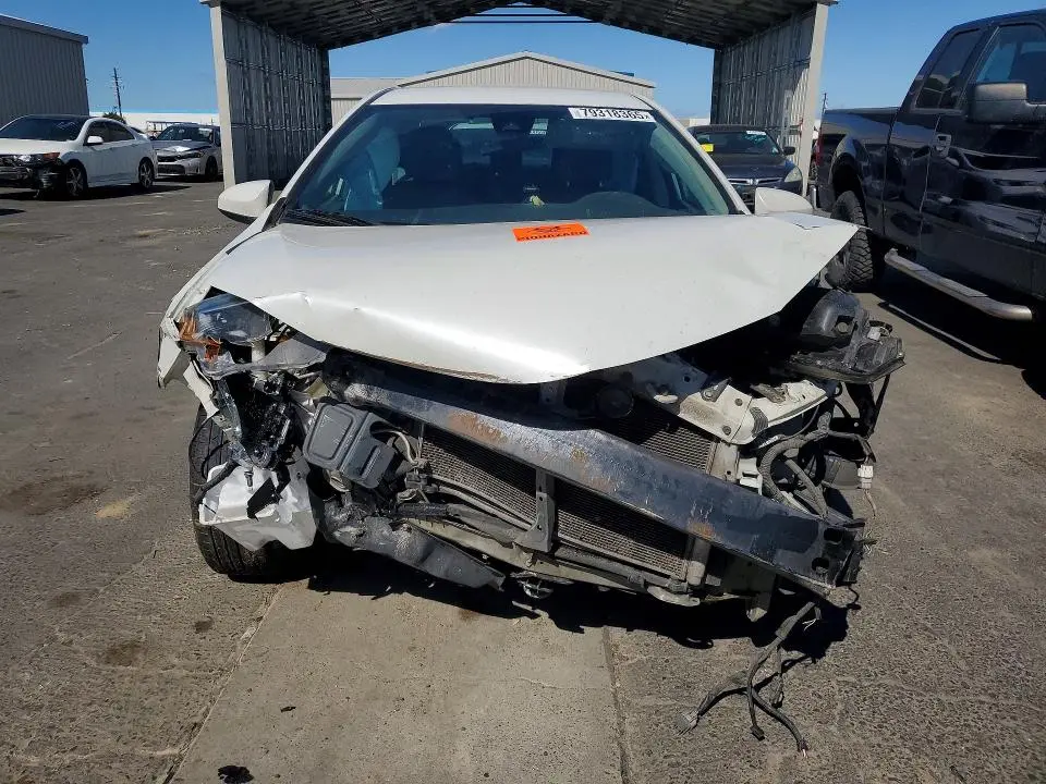 2018 TOYOTA COROLLA LE  