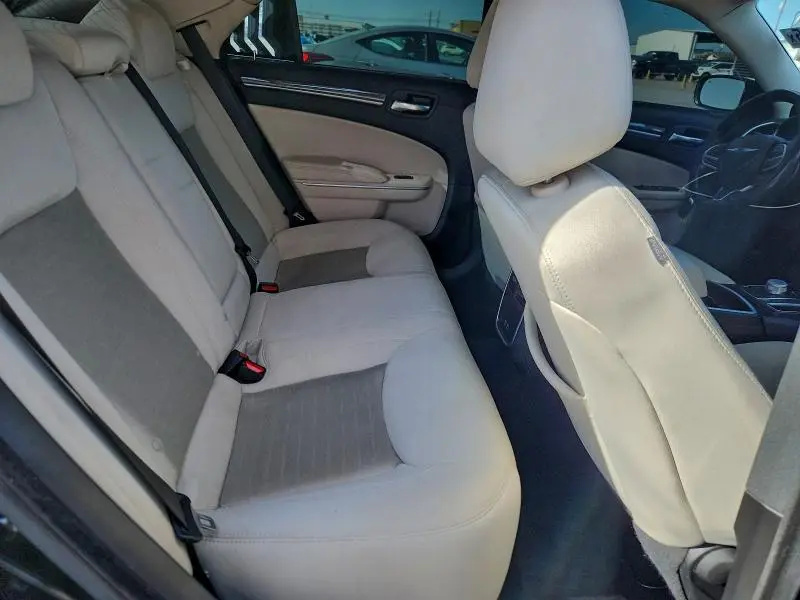 2022 CHRYSLER 300 TOURING  