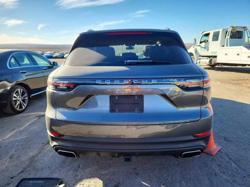 2020 PORSCHE CAYENNE   