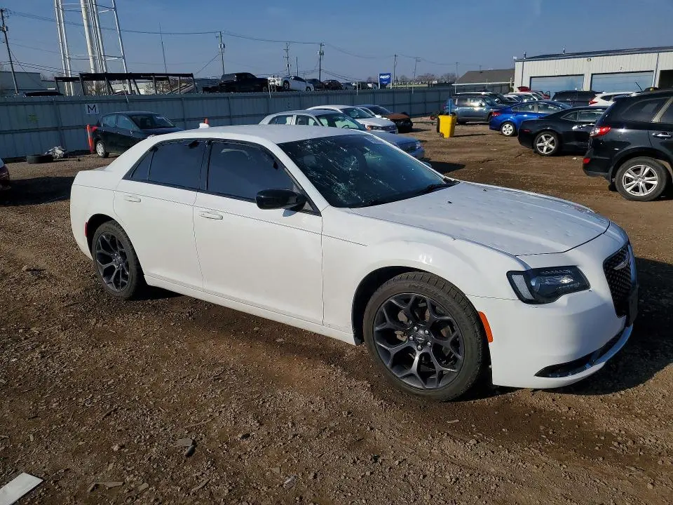 2020 CHRYSLER 300 TOURING  
