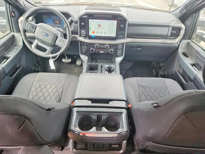 2024 FORD F150 XLT  