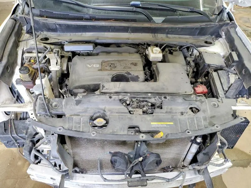 2019 NISSAN PATHFINDER SV  