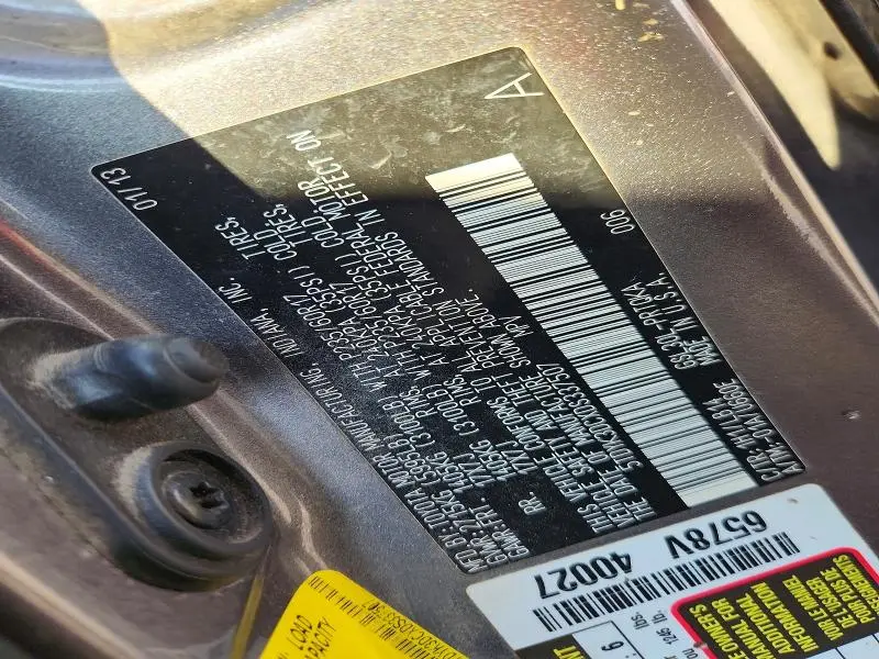 2013 TOYOTA SIENNA XLE  