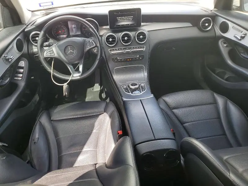2019 MERCEDES-BENZ GLC 300  